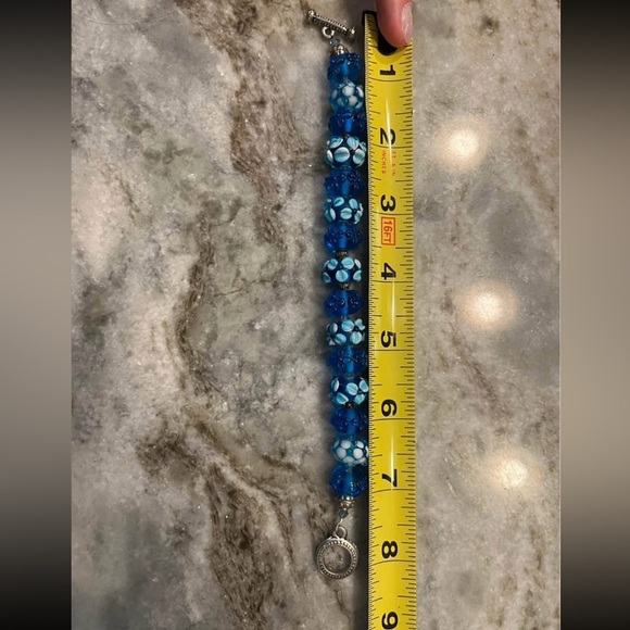 Glass beaded bracelet Toggle clasp unique - Picture 4 of 5